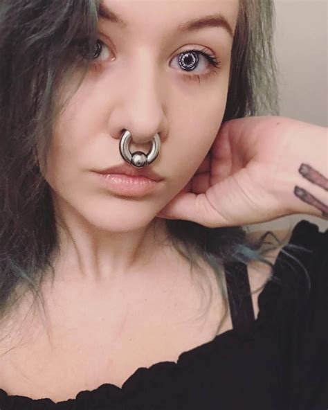 septum piercing on big nose|what to expect after a septum piercing.